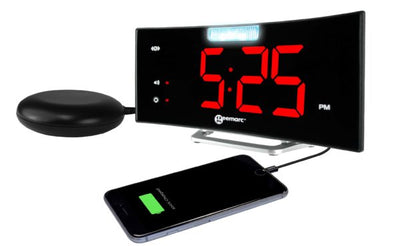 Wake 'N' Shake Curve Alarm Clock charging smart phone