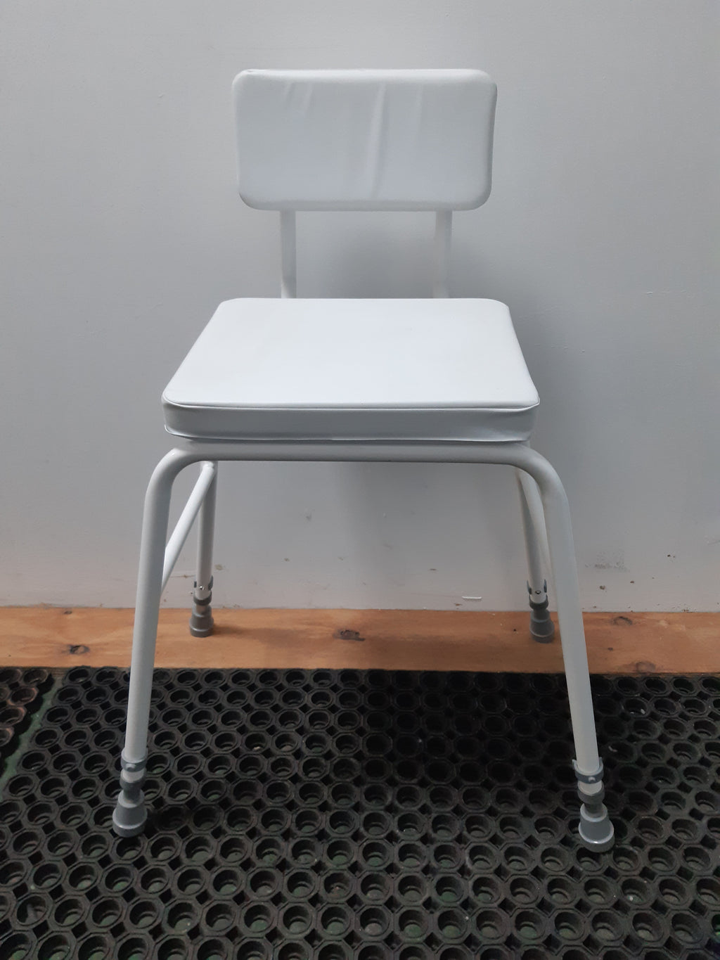 Height Adjustable Perching Stool, Ex Display