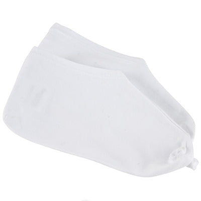 The image shows a pair of white moisturising socks.