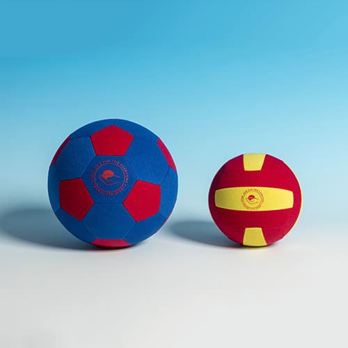 shows a blue and a red sound ball