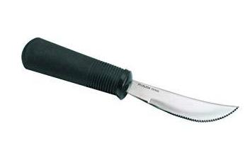 shows the Good Grips cutlery serrated knife