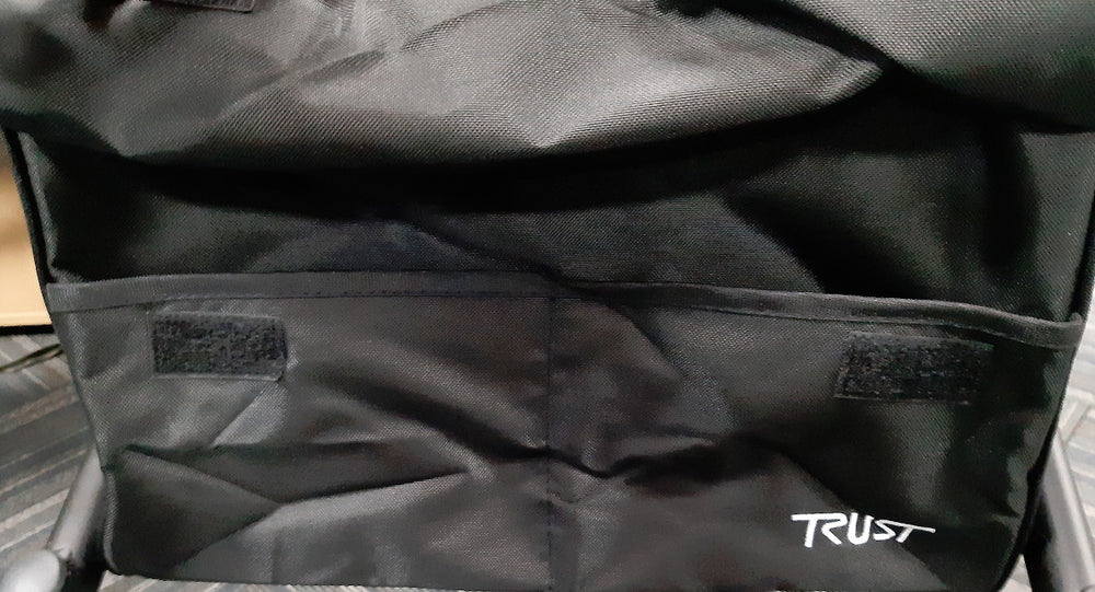 Lets Go Out Rollator Black & Silver – close up of bag