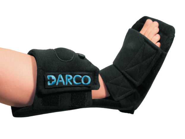 Someone using/wearing the Darco Night Splint