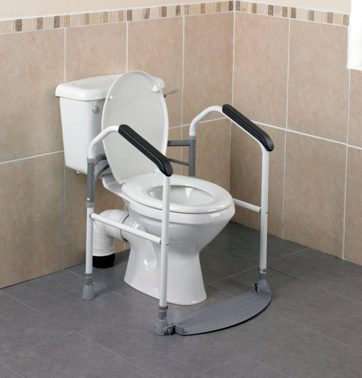 shows the buckingham foldeasy toilet surround