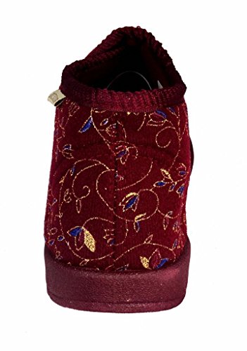 A rear view of the Dunlop Betsy Bootie Slipper