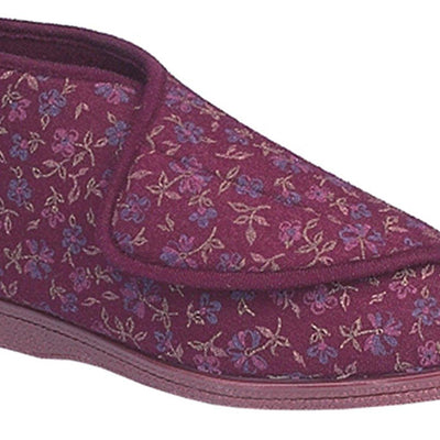 The burgundy Norma Bootee