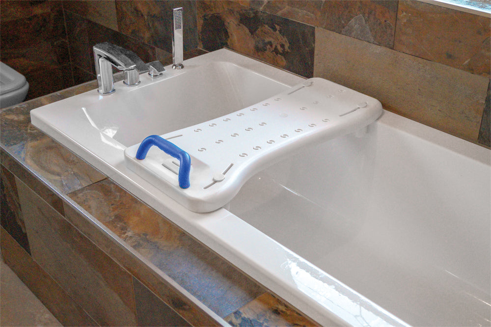 Moulded Bath Board With Handle on a bath