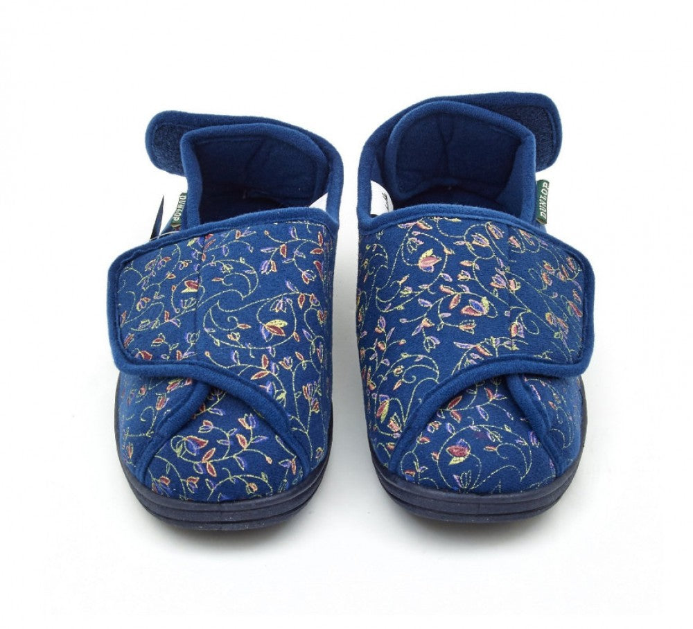 shows the charlotte adjustable slippers