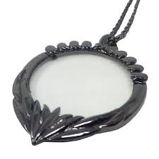 Necklace Magnifier