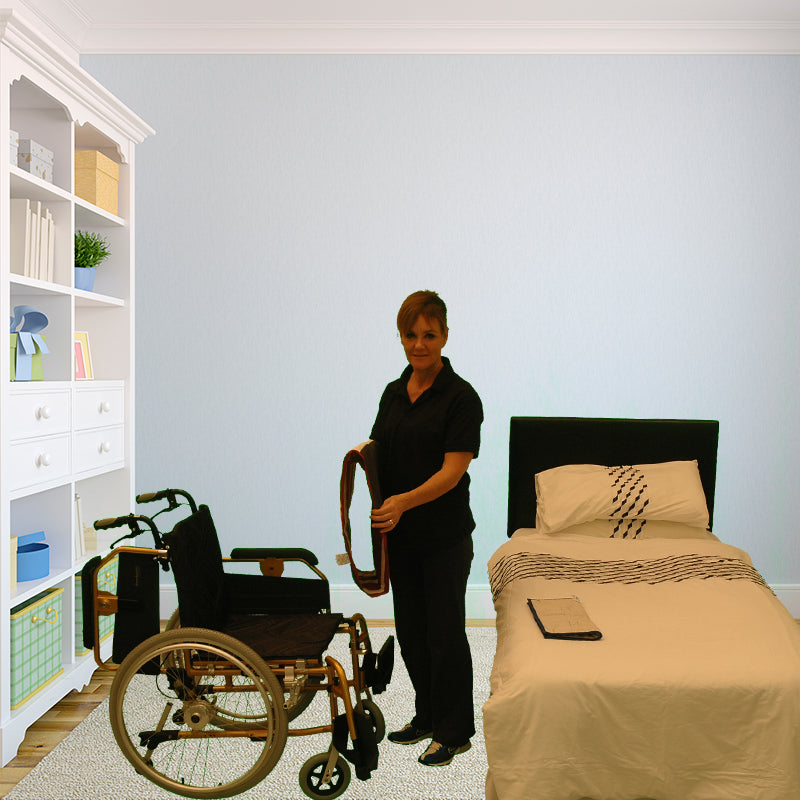 shows the Glide and Lock Chair – Standard being used