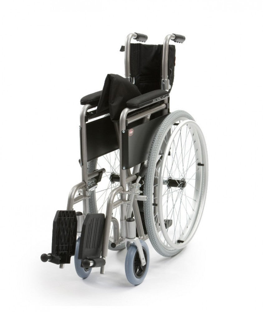Lightweight-aluminium-wheelchair Lightweight aluminium wheelchair 46cm (18'') transit