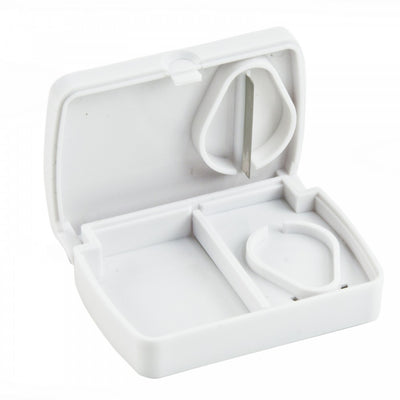 Pill-Storage-Box-with-Cutter Pill Storage Box with Cutter