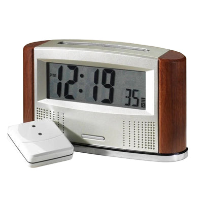 the retro radio controlled talking calendar clock