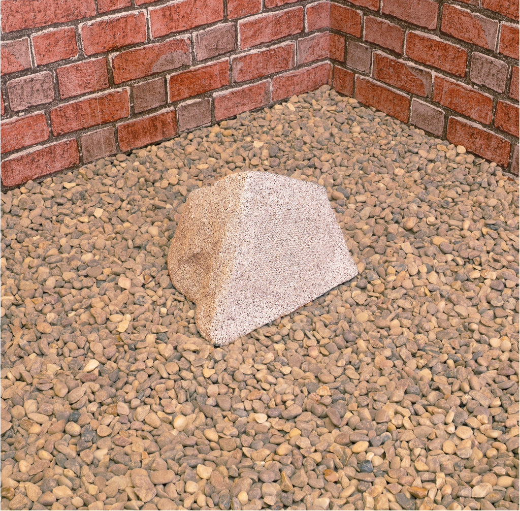 Outdoor Garden Speaker Rock 50W - in use in garden